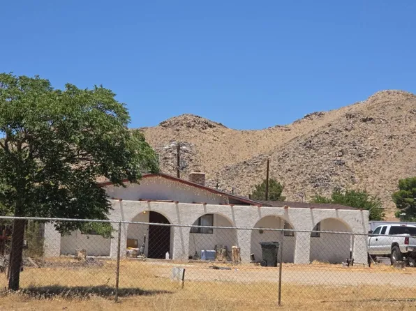 15810 Rancherias Rd, Apple Valley, CA 92307