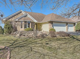 13295 Danube Ln, Rosemount, MN 55068