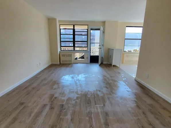 40 Brighton First Rd #5L, Brooklyn, NY 11235