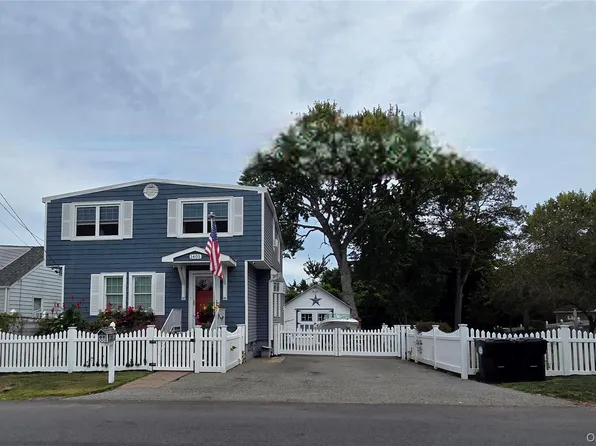 1405 Ohio Avenue, Bay Shore, NY 11706