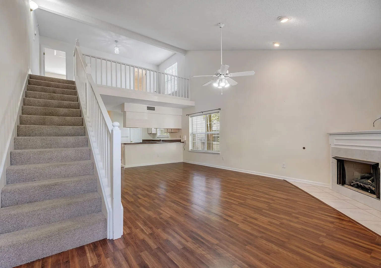 NE Tallahassee Townhome with Community Pool — Photo 2