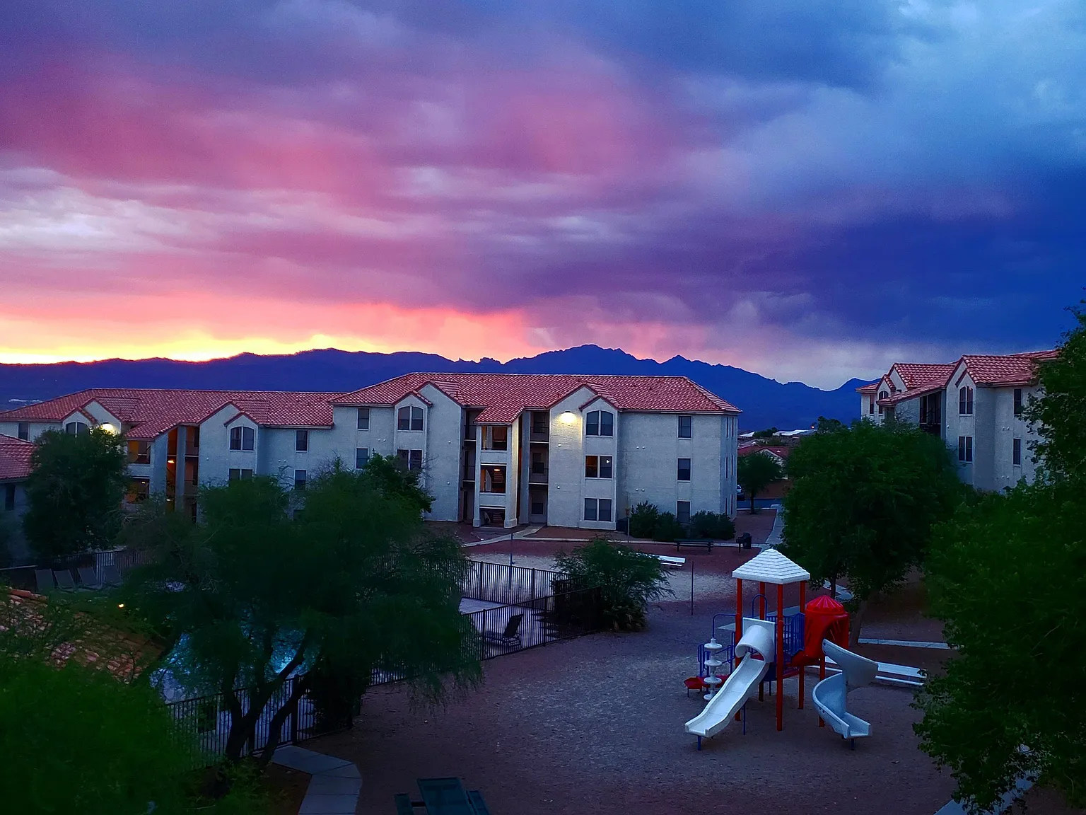 Canyon Walk Apartment Homes — Photo 3