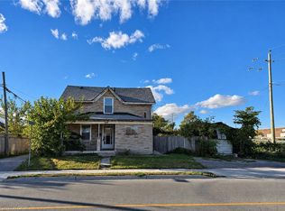 150 Cambridge St N, Cambridge, ON N1R 3S8