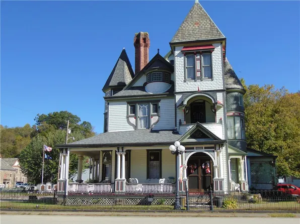 201 Main St, Dawson, PA 15428