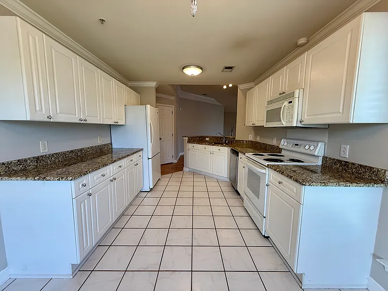7834 Village Harbor Dr — Photo 18