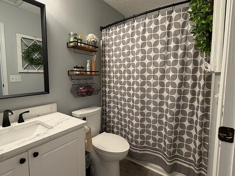 9135 Parkpoint Ln — Photo 10