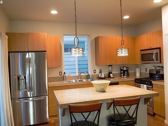 3rd image of 7934 SE Sporri Ln #10