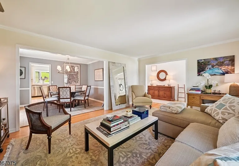 415 Fairmount Ave — Photo 7