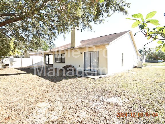 4th image of 13444 Silvercreek Dr
