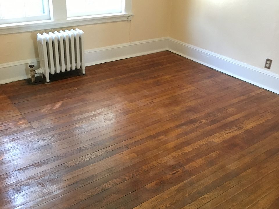 1st image of 2121 29th St APT 3