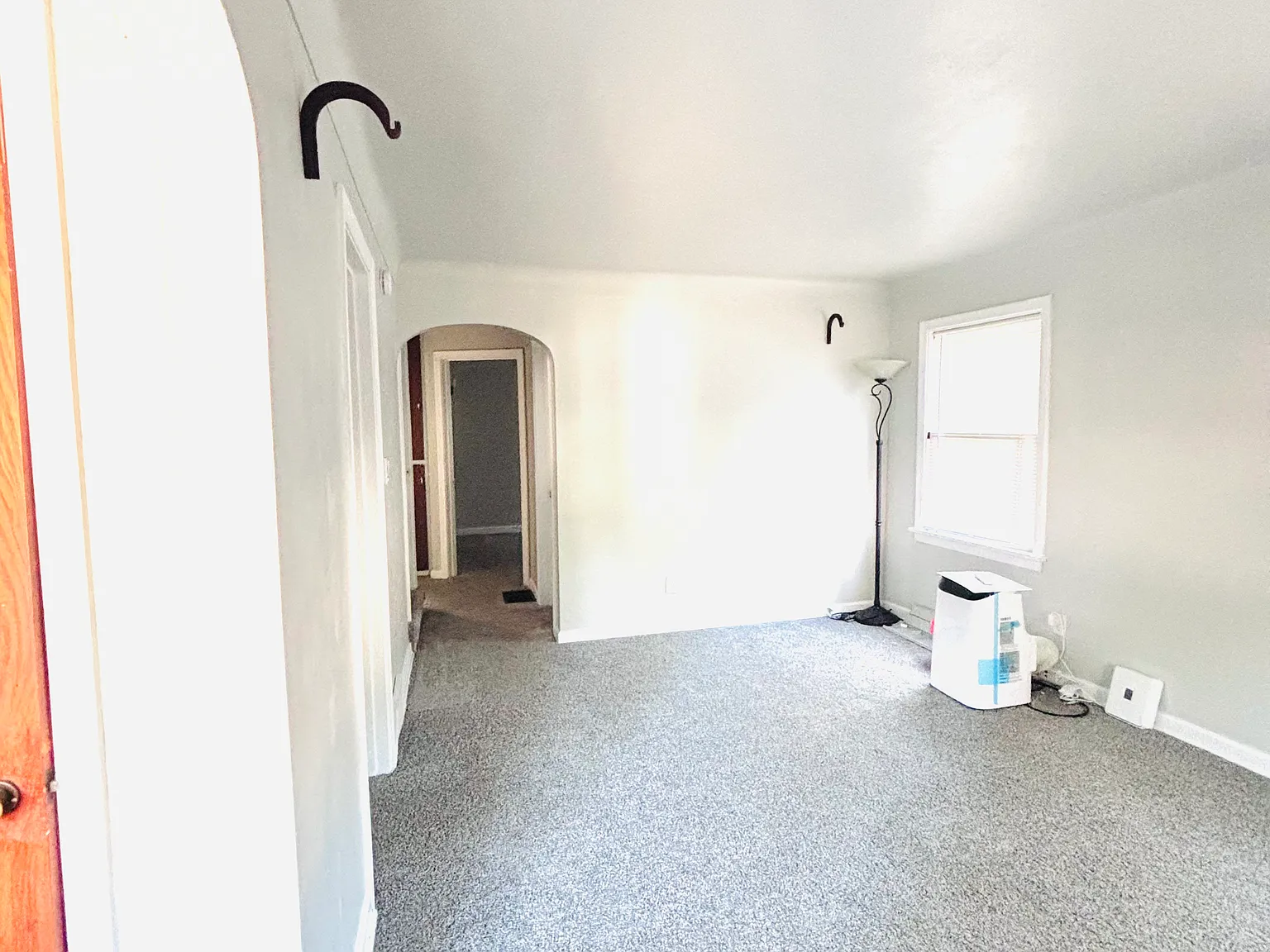 919 Turner Ave — Photo 4