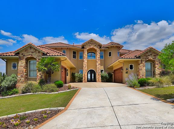 2nd image of 18042 Granite Hills Dr