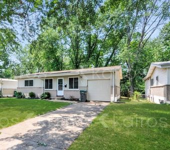 10733 Hallwood Dr, Saint Louis, MO, 63136