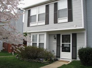 6936 Villa Del Rey Ct, Springfield, VA 22150