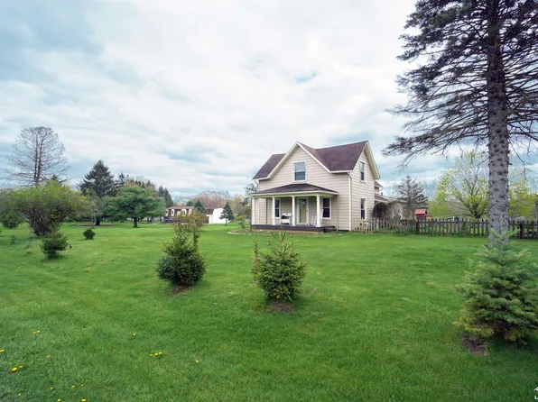 15353 Todd Rd, Petersburg, MI 49270