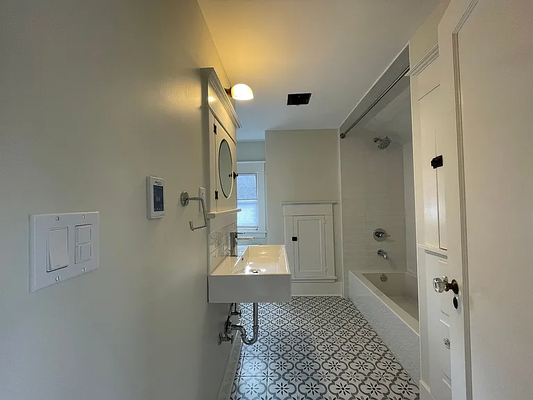 2409 NW Raleigh St — Photo 31