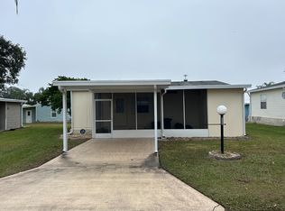 4546 Tangelo Dr, Zephyrhills, FL 33541