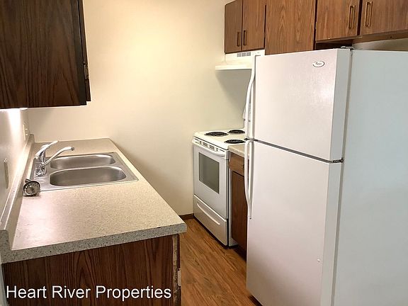 2nd image of 127 8th Ave E #10350080