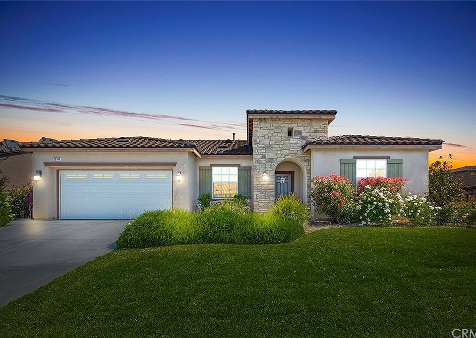 1st image of 25104 Abbey Ln