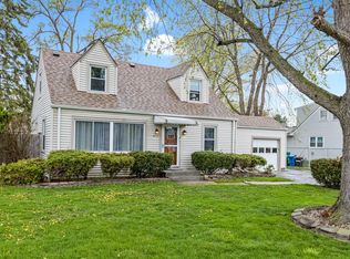 8620 Austin Ave, Burbank, IL