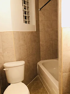 Rented by Kahen Properties | media 13