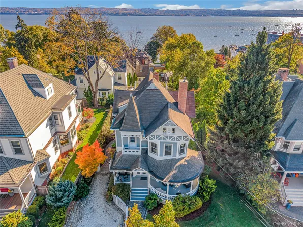 201 N Broadway, Nyack, NY 10960