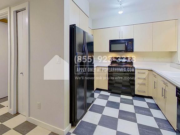 2nd image of 1100 106th Ave NE APT 605