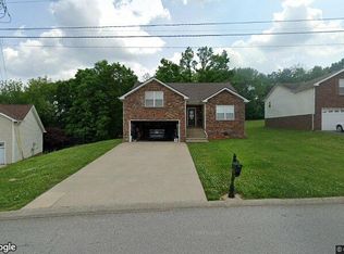 3184 Brook Hill Dr, Clarksville, TN 37042