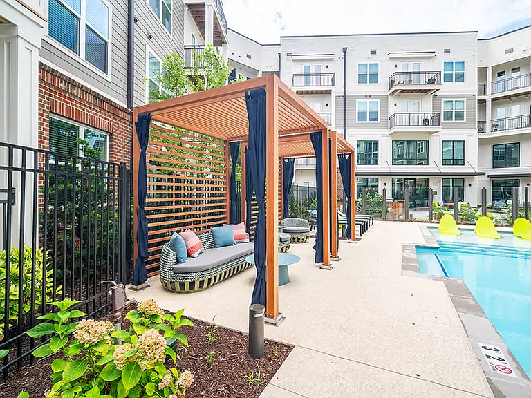 The Belhaven Apartments — Photo 15