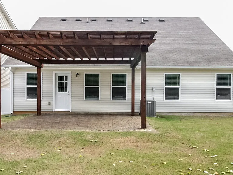 813 Creek Oak Dr — Photo 17