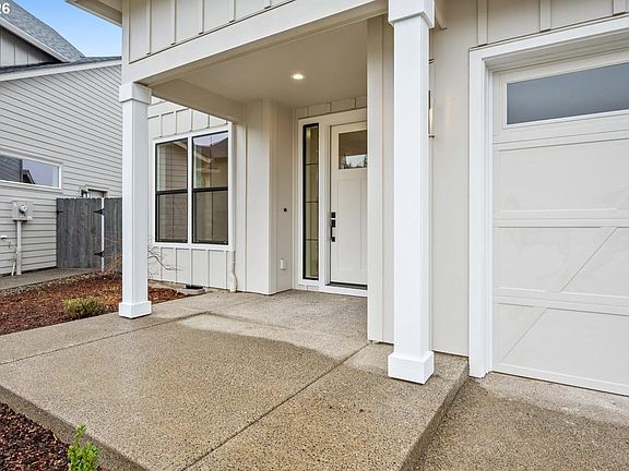 2nd image of 3509 N 11th Cir