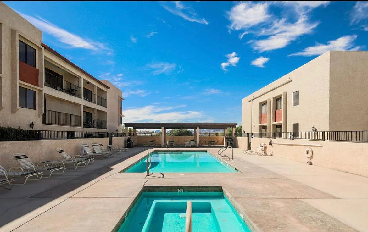 1 bed, 695 sqft, $1,800 — Photo 4
