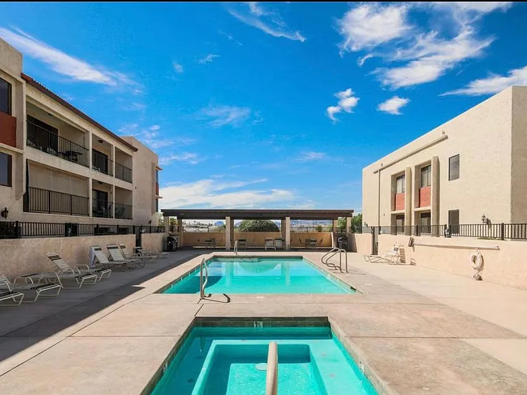 500 Lake Havasu Ave S #B10 — Photo 4