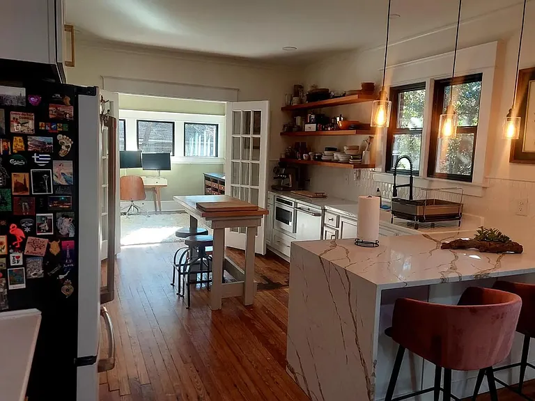 447 E Lake Dr — Photo 5
