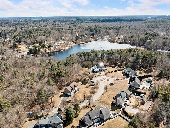5th image of 108 Waterford Dr