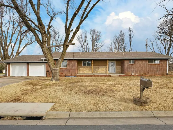 2754 W 3rd Ave, El Dorado, KS 67042