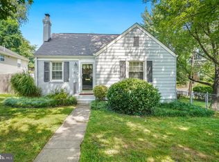 811 Langley Dr, Silver Spring, MD 20901