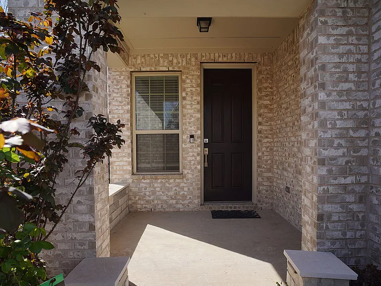 1432 Four Corner Ln — Photo 2