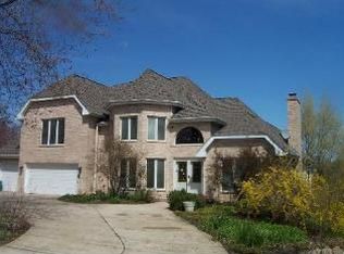 15W752 83rd St, Burr Ridge, IL 60527