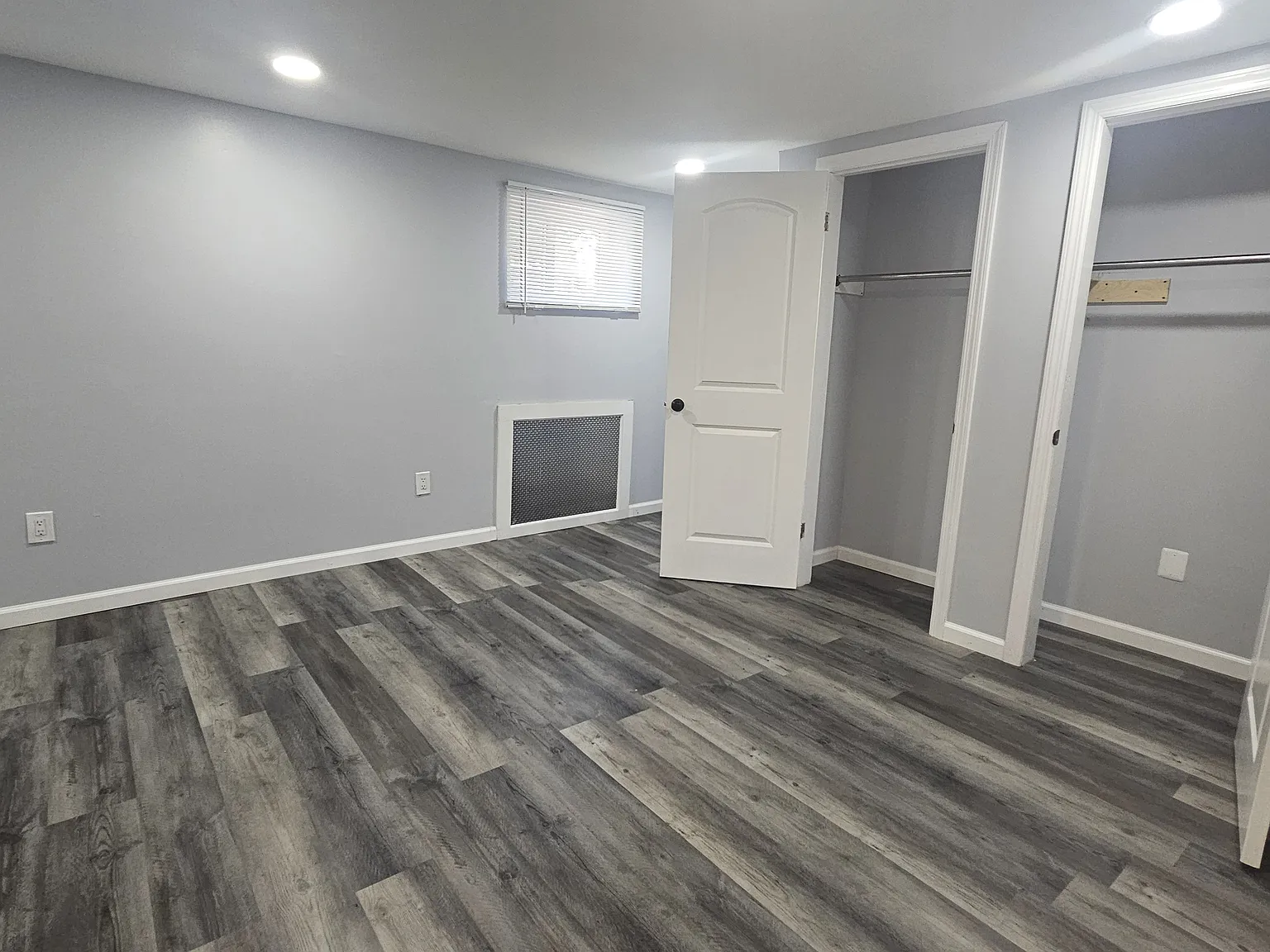 Kalmia Ln, Valley Stream — Photo 4