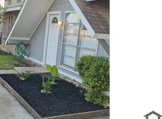 7519 Dream Valley St, San Antonio, TX 78242