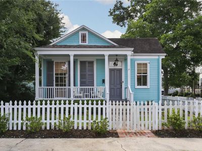 901 Henry Clay Ave, New Orleans, LA, 70118