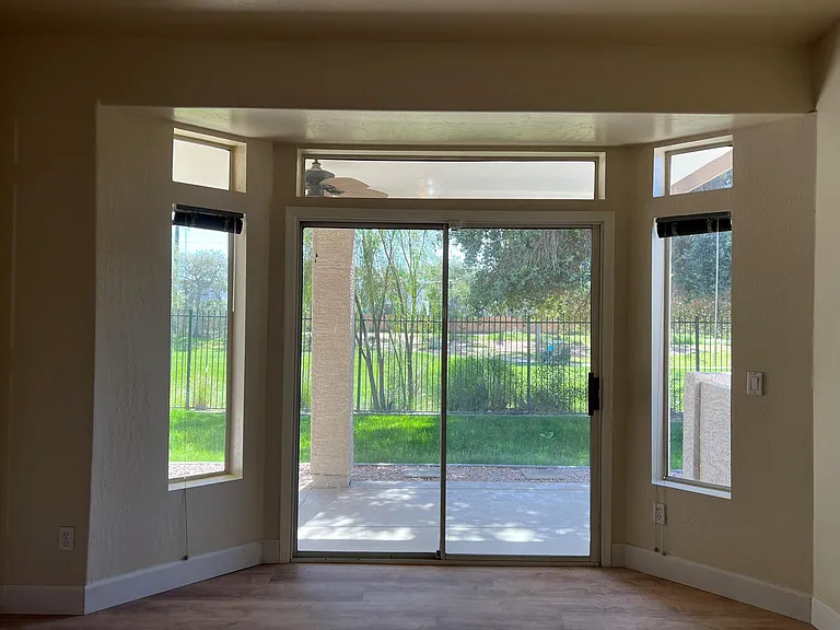 1733 W Commerce Ave — Photo 20