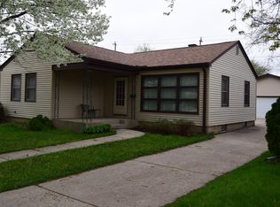 2252 W Rohr Ave, Milwaukee, WI 53209