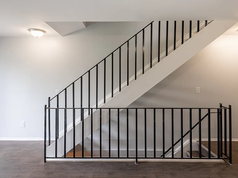 Cityside Apartments and Townhomes — Photo 16