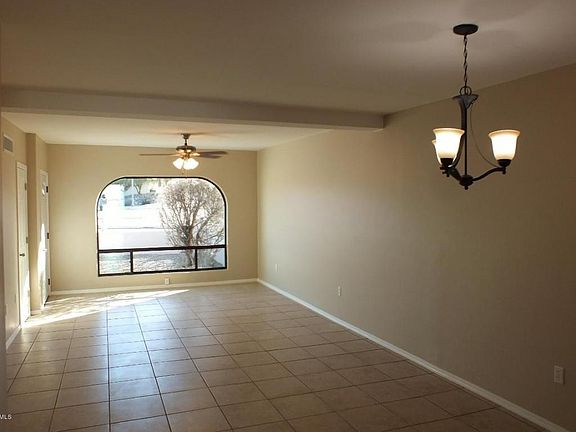 4th image of 805 N Camino Seco