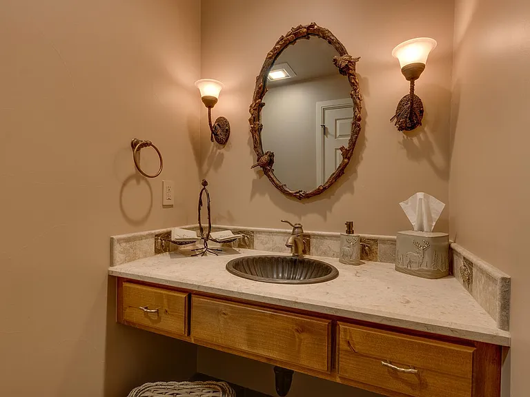 120 Country Club Dr #45 — Photo 8