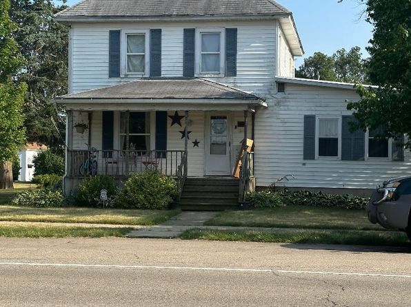 316 W Santa Fe Ave, Toluca, IL 61369