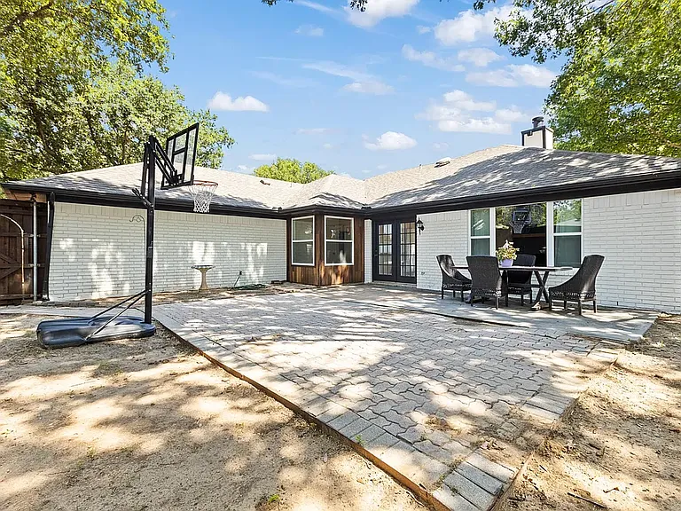 600 Harrison Dr — Photo 21