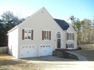 1204 Embassy Ct, Powder Springs, GA 30127